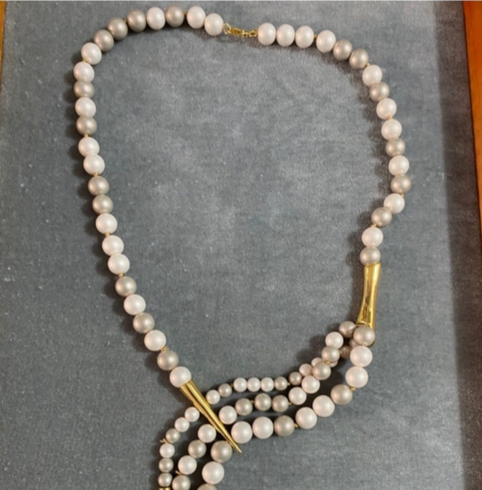 Alexis Bittar Pearl Necklace - Picture 2 of 13